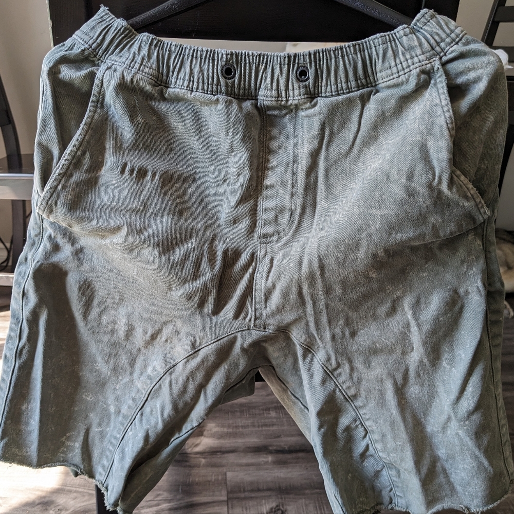 Men's shorts